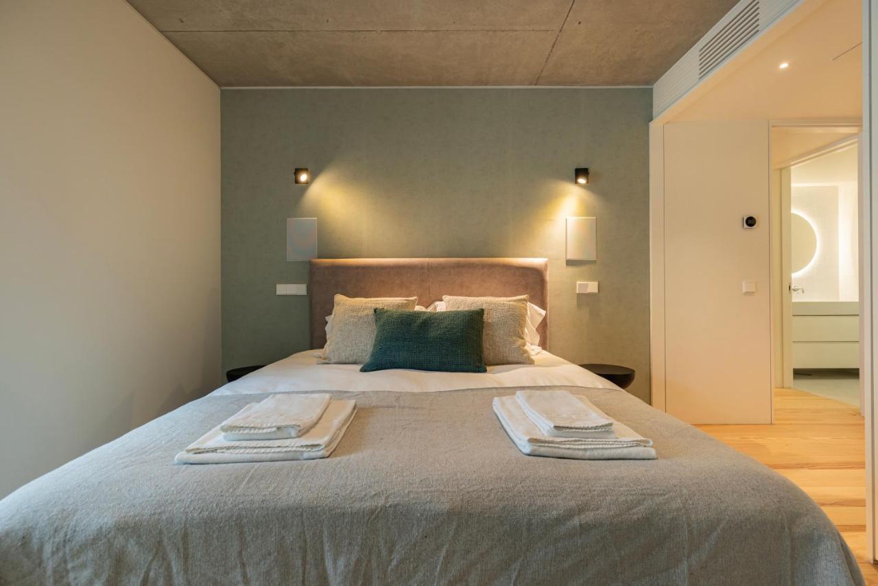 Hidden Pearl W/ Patio & Pool By Lovelystay Lisboa Екстериор снимка