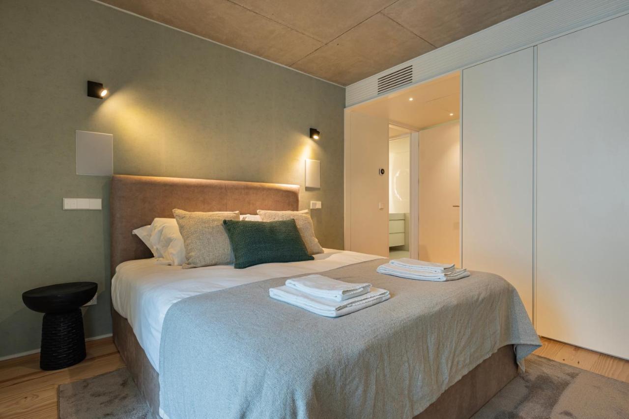 Hidden Pearl W/ Patio & Pool By Lovelystay Lisboa Екстериор снимка