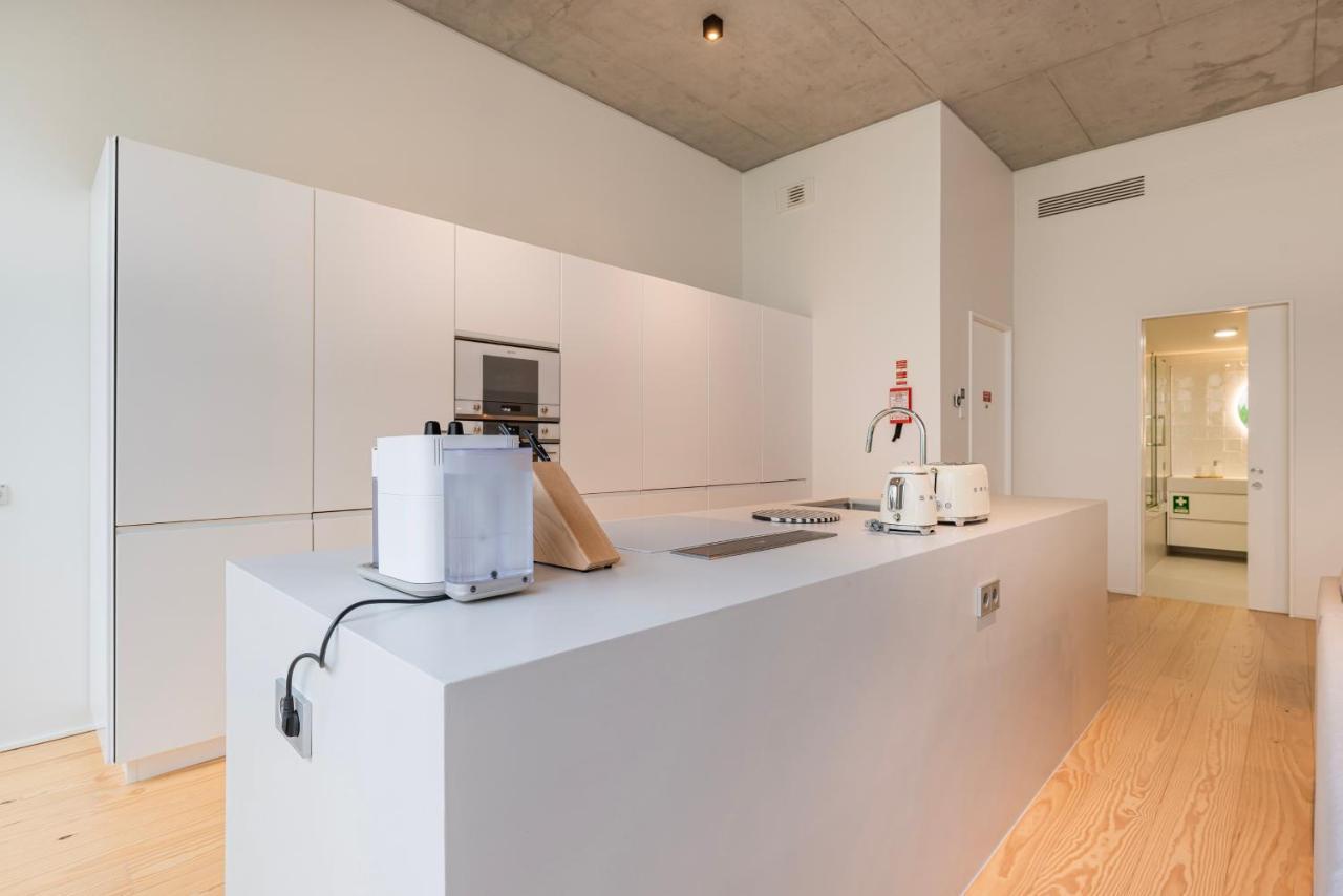 Hidden Pearl W/ Patio & Pool By Lovelystay Lisboa Екстериор снимка